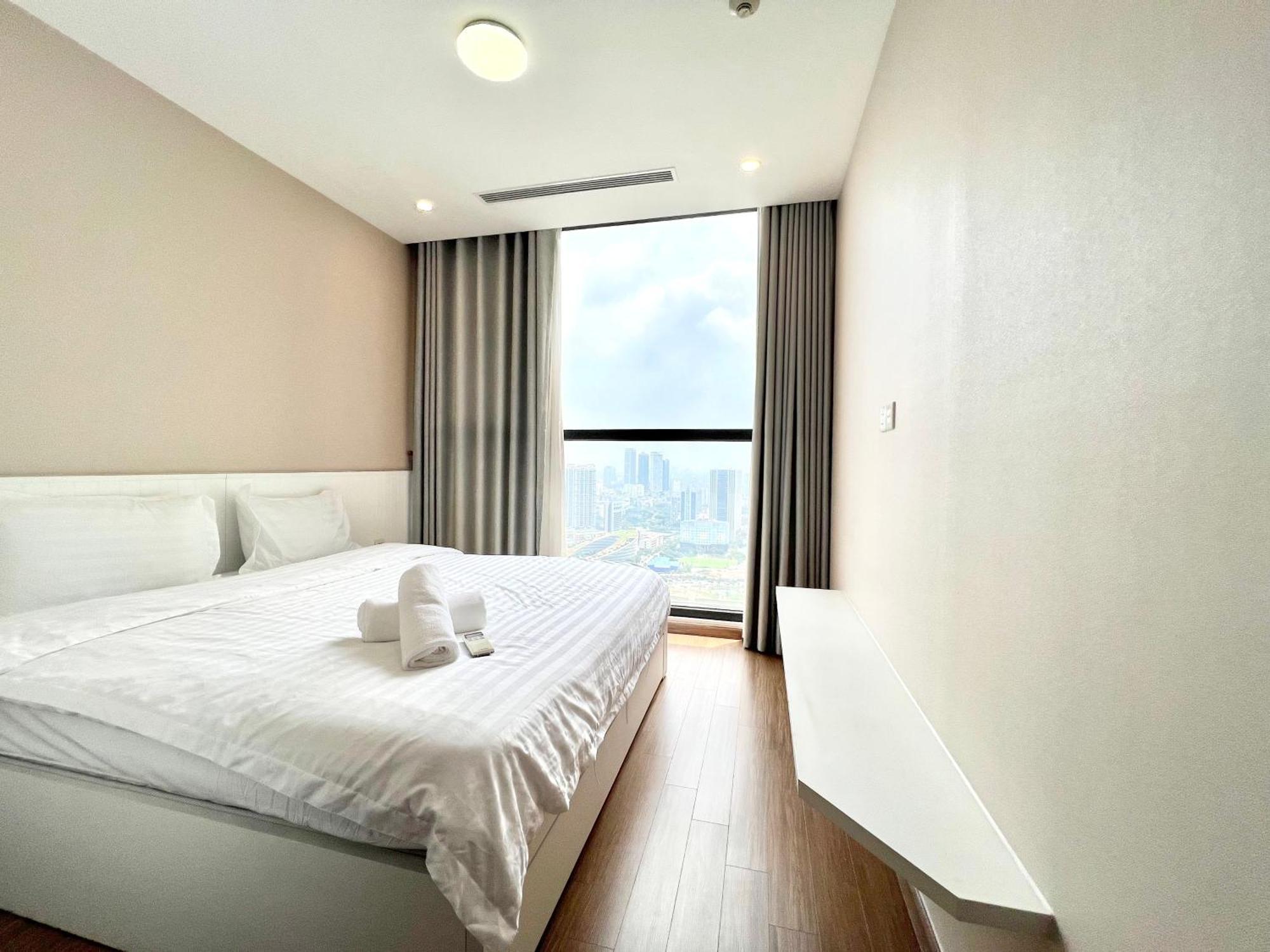 Luxury Apartment Vinhomes Skylake Hanoi Exterior photo