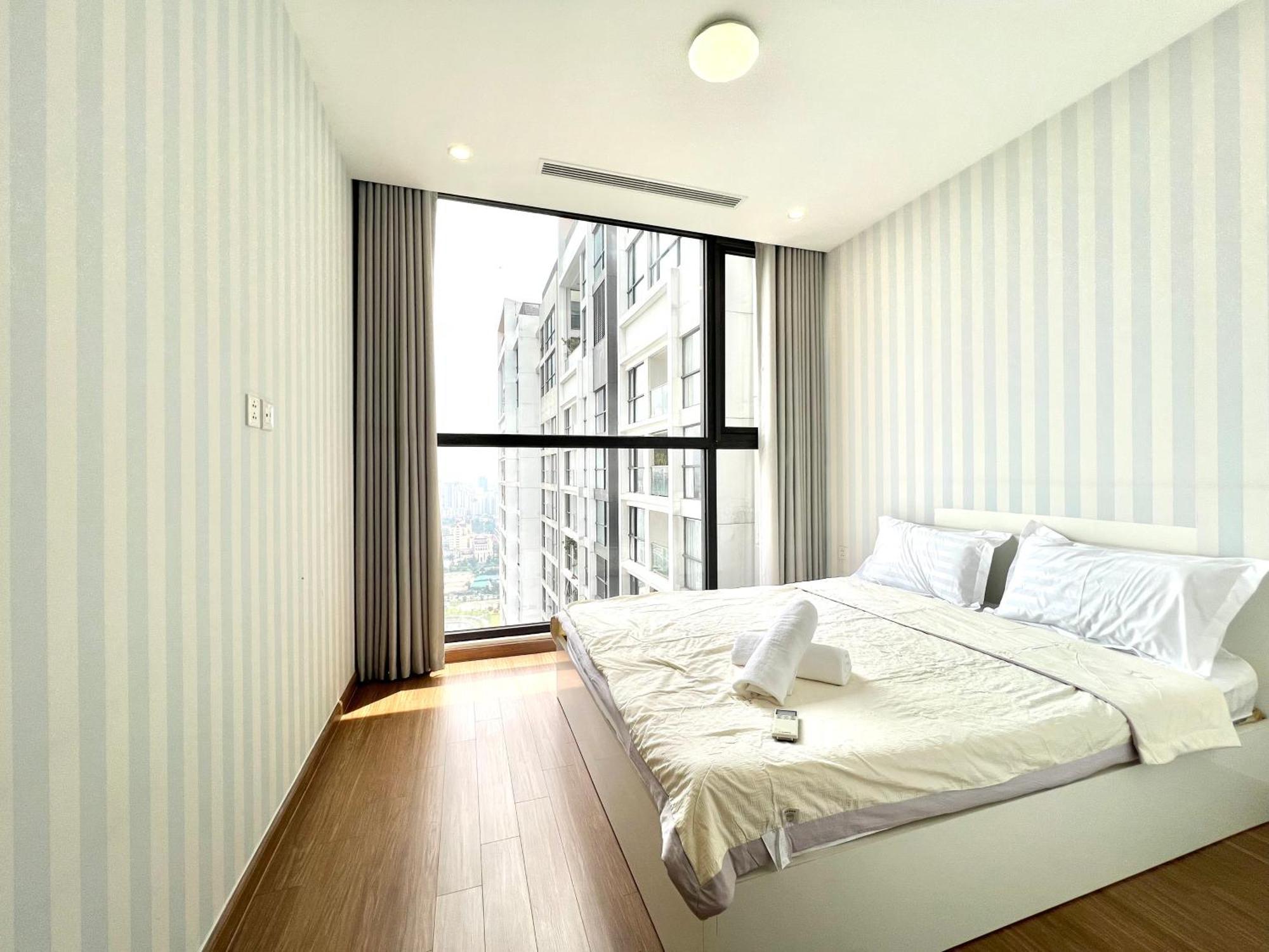 Luxury Apartment Vinhomes Skylake Hanoi Exterior photo